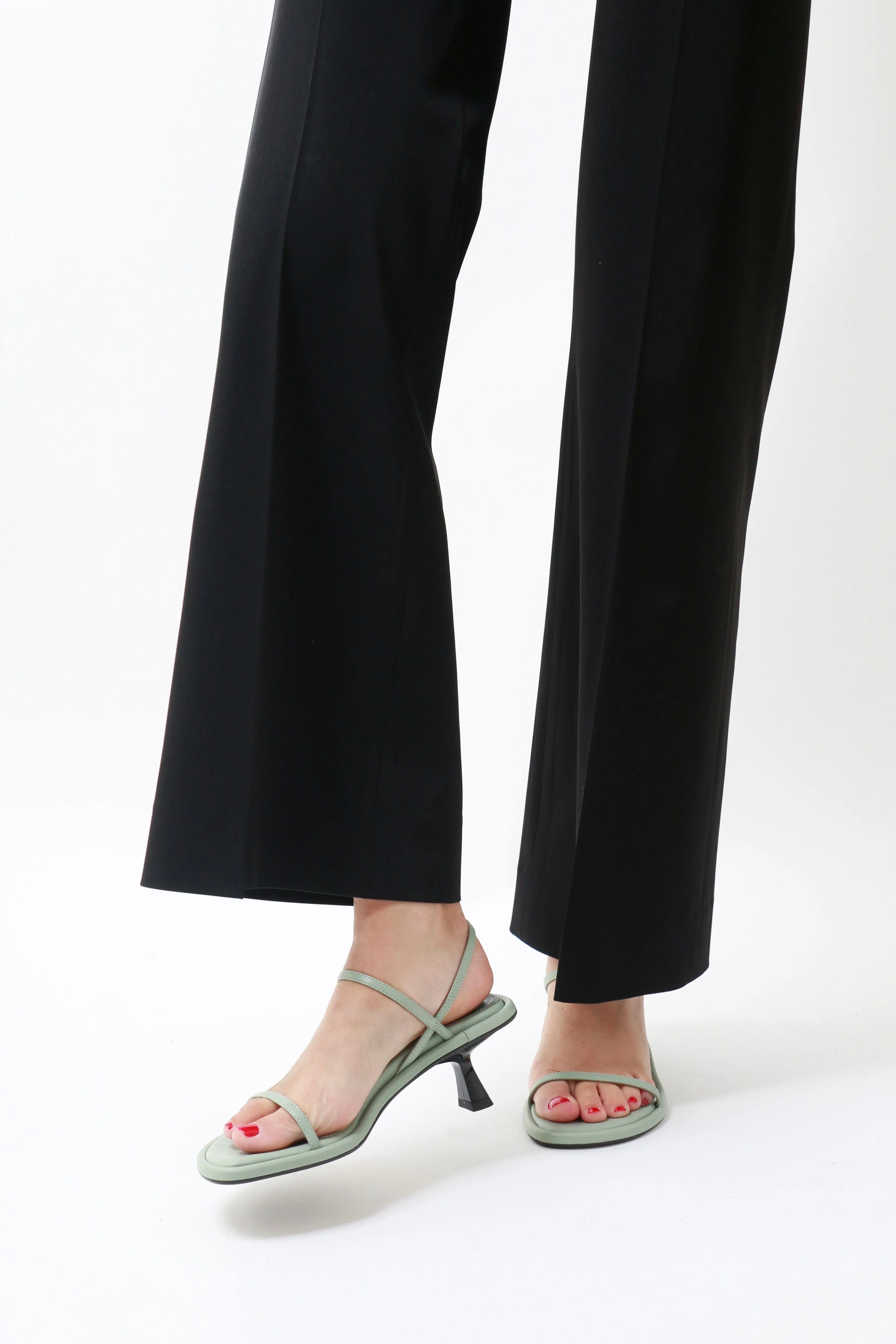 Souliers Martinez - Ivone Sandal: Green Leather