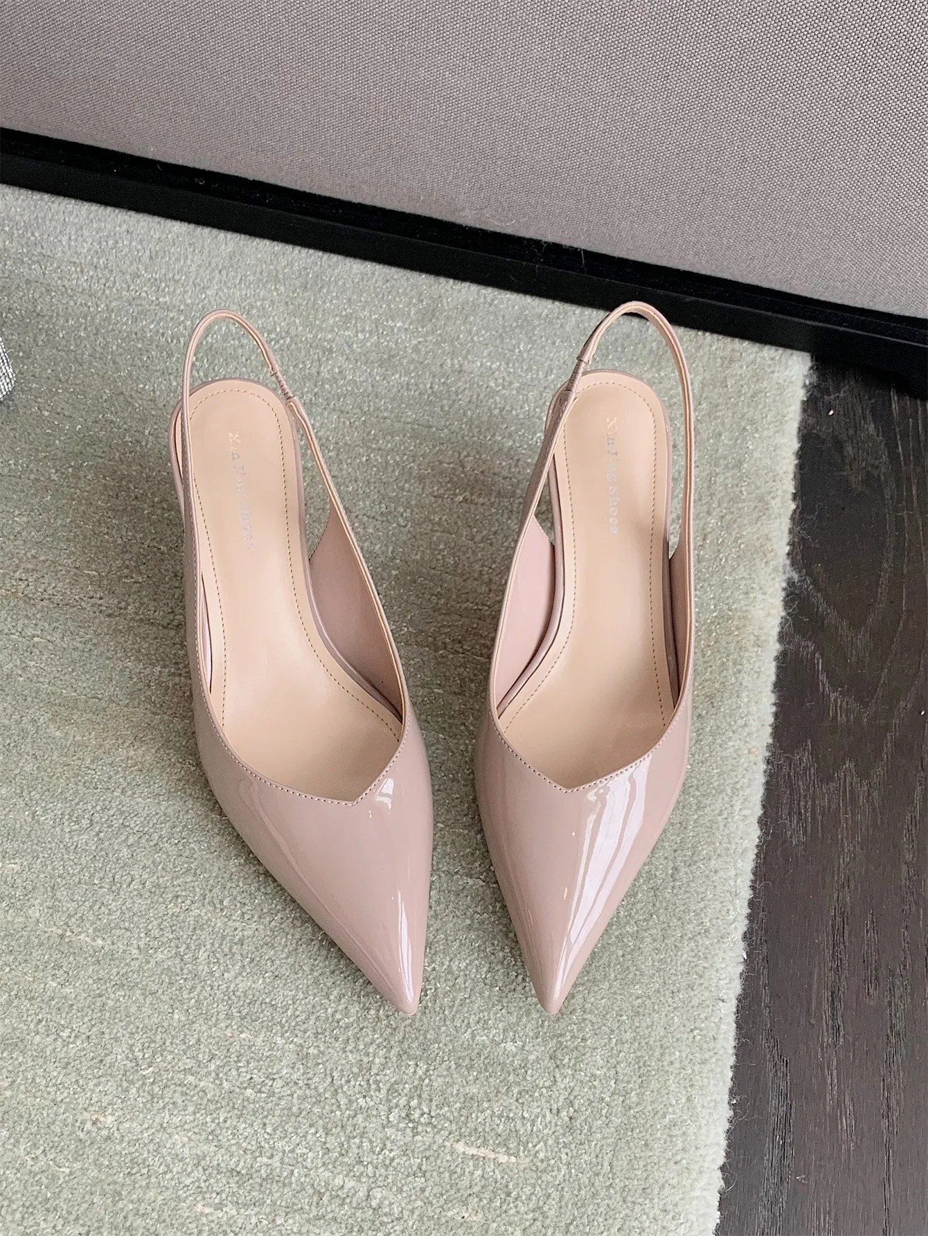 Women's Elegant Beige Solid Color Open Back Pointed-toe Pyramid Heel Stiletto Sandals
