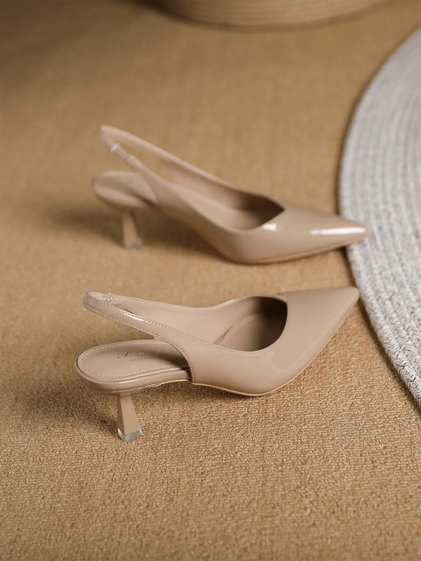Women's Elegant Beige Solid Color Open Back Pointed-toe Pyramid Heel Stiletto Sandals