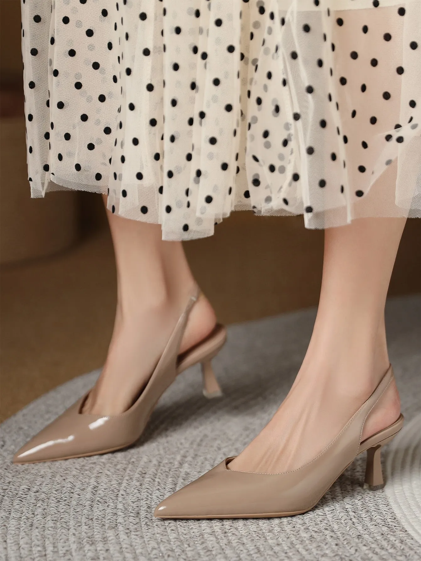 Women's Elegant Beige Solid Color Open Back Pointed-toe Pyramid Heel Stiletto Sandals